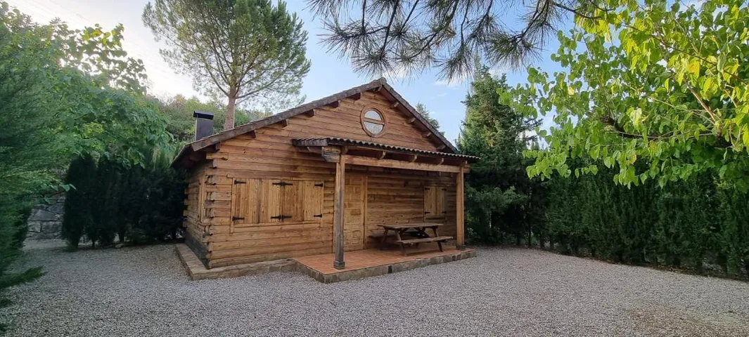 Holiday home for 4 people, with view and pool as well as garden - 1