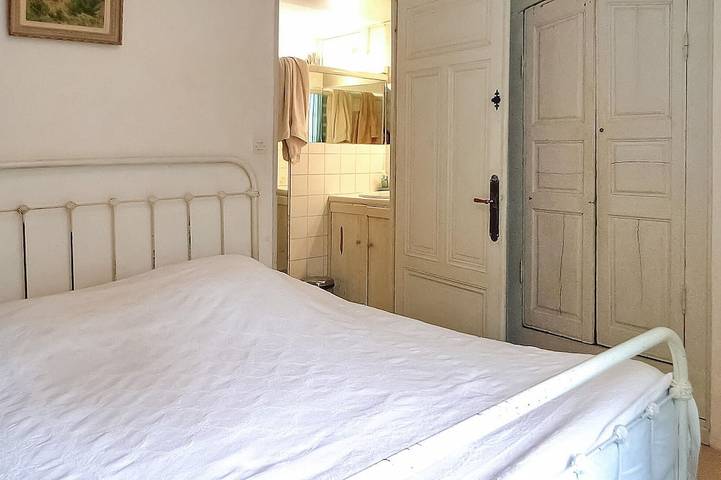 Location de vacances pour 12 personnes, avec terrasse à Saint-Antonin-sur-Bayon - 3