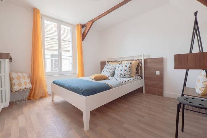 Gîte pour 13 personnes, avec jardin à Mitry-Mory - 2