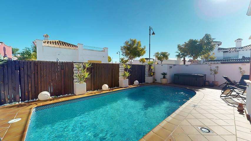 Chalet para 5 personas, con Balcón y Jacuzzi además de Terraza y Jardín en Provincia de Murcia - 3