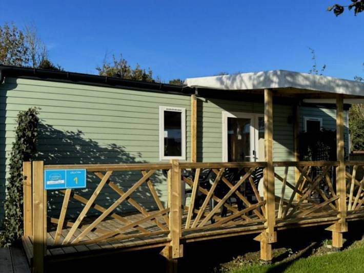 Camping pour 4 personnes, avec Bassin pour enfant et Piscine dans la Somme