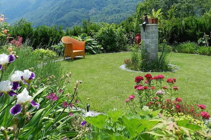 Ferienhaus für 2 Personen, mit Terrasse und Garten