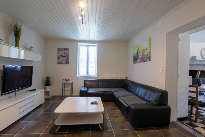 Location de vacances pour 6 personnes, avec jardin et terrasse à Blis-et-Born - 3