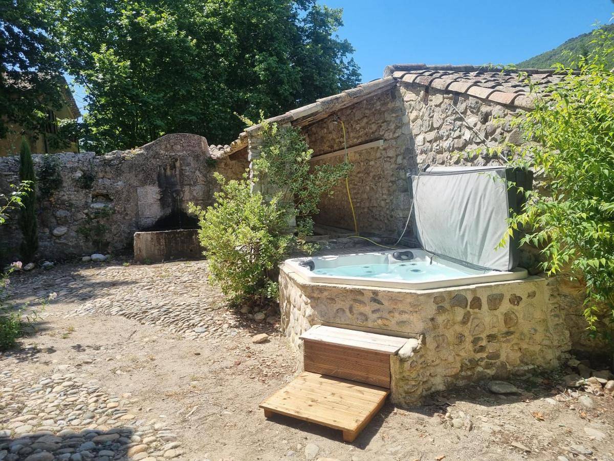 Five-Bedroom House in Sisteron, Région de Forcalquier