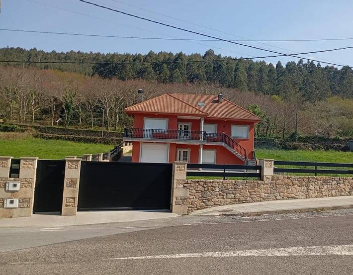 Casa de vacaciones para 6 personas, con terraza y jardín, Se admiten mascotas - 1