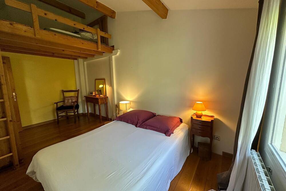 La Maison du petit Hérisson-3 chambres avec jardin et parking in Aix-en-Provence, Région d'Aix-en-Provence