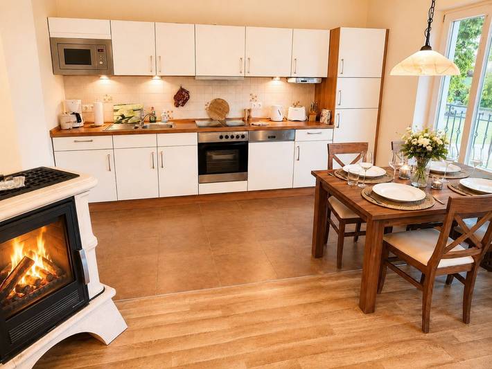 Ferienwohnung für 7 Personen, mit Balkon und Whirlpool sowie Garten und Pool in Garz/Rügen - 3