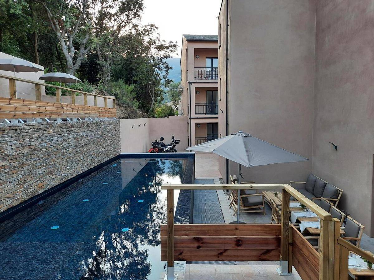Standard Double Room in Miomo, San-Martino-di-Lota