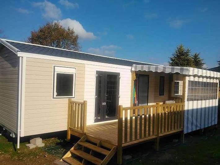 Flower Camping de La Grande Lande - Mobilhome 6 personnes - Premium - Tv - 2 salle de bains - 3 chambres in Moëlan-sur-Mer, Région de Quimper