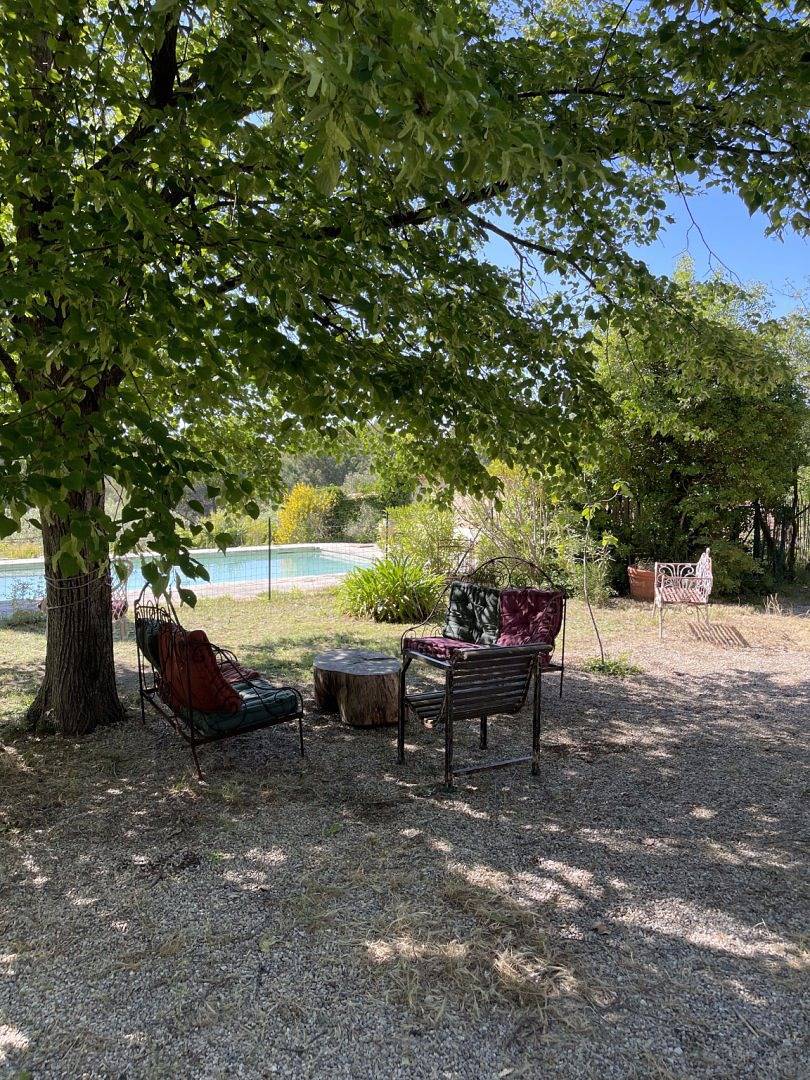 Superbe gîte - calme absolu - proche de L'Isle sur la sorgue in Pernes-les-Fontaines, Parc naturel régional du Mont-Ventoux