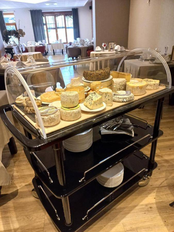 Hôtel pour 2 personnes, avec balcon à Saint-Just-en-Chevalet - 4