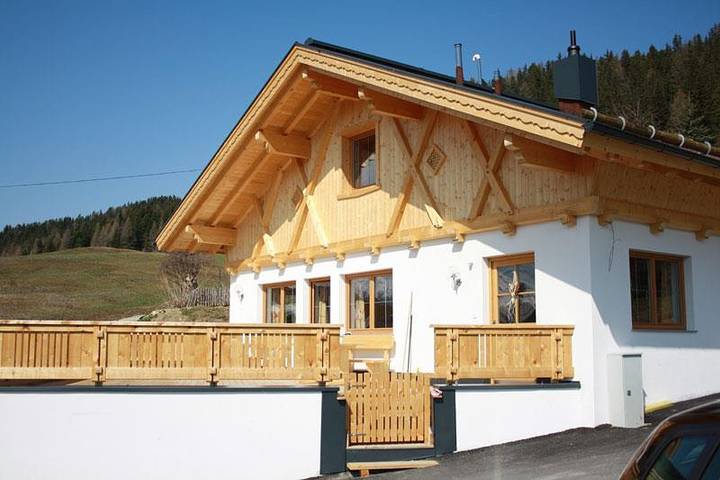 Ferienhaus für 12 Personen, mit Terrasse in Tiroler Oberland
