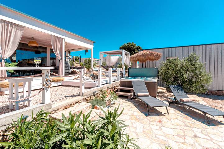 Villa für 6 Personen, mit Garten und Whirlpool, kinderfreundlich in Zadar - 4