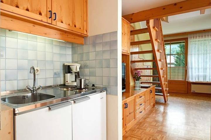 Appart’hôtel pour 4 personnes, avec jardin ainsi que sauna et balcon, animaux acceptés