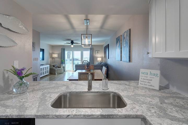 Ferienhaus für 6 Personen, mit Balkon/Terrasse - 1