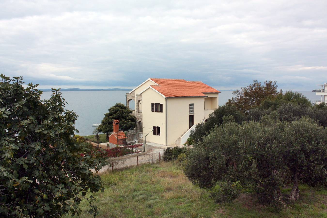 Ganze Wohnung, 1-Zimmer-Ferienwohnung am Strand Kozino, Zadar A-5803-a in Strand Kožino, Kožino