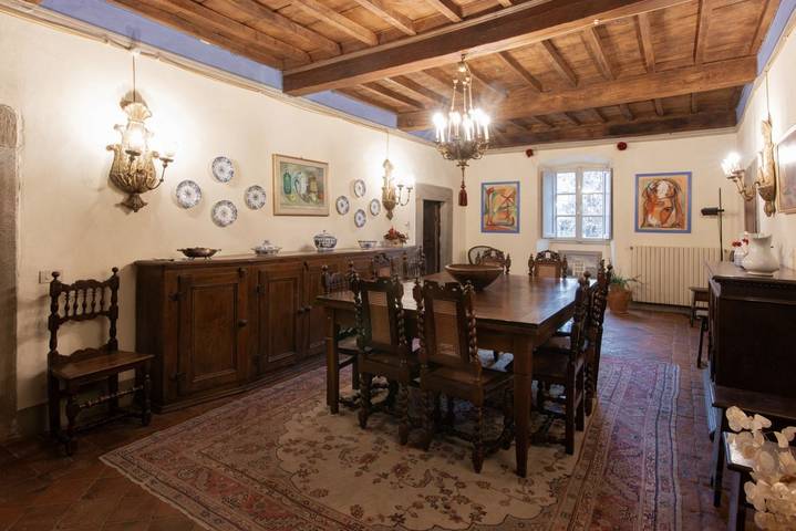 Appartamento intero, Sillicagnana Castle Villa with Swimming Pool! in San Romano in Garfagnana, Garfagnana