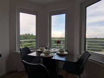 Gîte pour 2 personnes, avec terrasse et vue dans Ormož