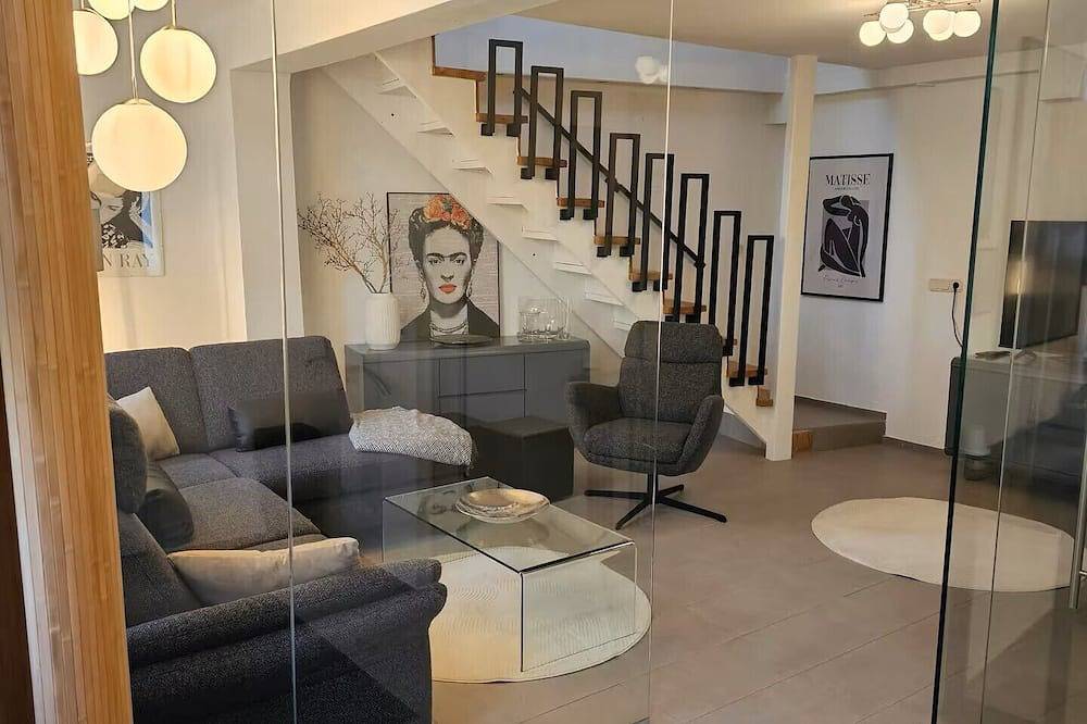 Casa Nina - Hinterhaus\ngemütliches modernes Refugium in Leimen, Rheinebene