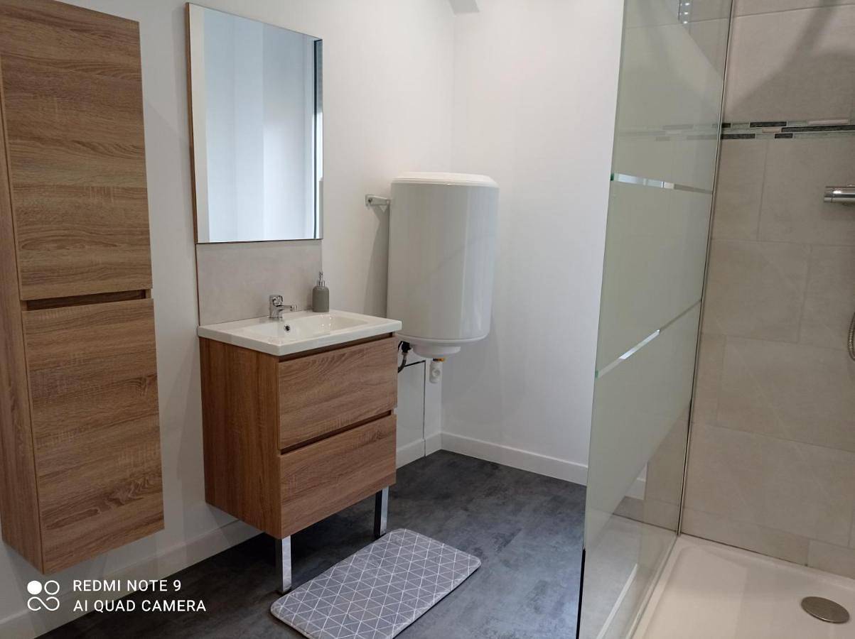 Appartement entier, Ravissant Studio in Bétheniville, Marne