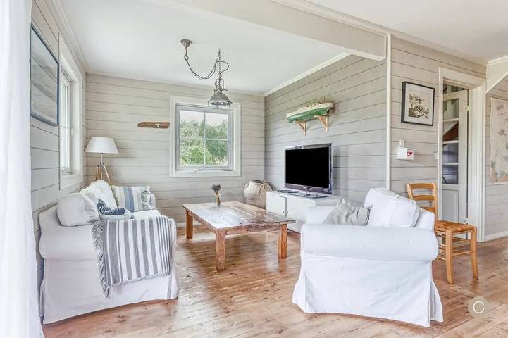 Location de vacances pour 7 personnes, avec terrasse et jardin, adapté aux familles à Les Moitiers-d'Allonne - 2