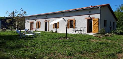 Gîte pour 6 personnes, avec piscine et jardin dans Pujaudran