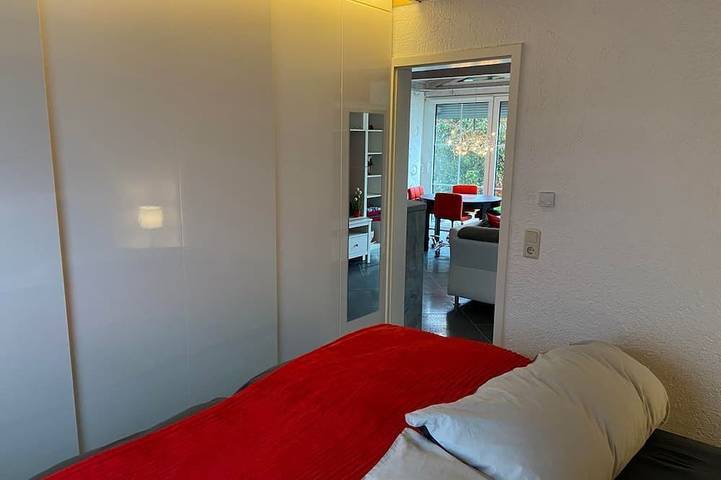 Ferienhaus für 3 Personen, mit Garten und Whirlpool sowie Terrasse in Koblenz - 2