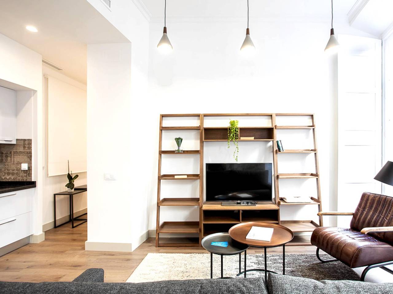 Apartamento vacacional entero, Del Parque Flats Santos - Paseo del Parque in Malaga Centro Historico, Málaga