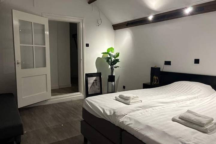 Ferienwohnung für 6 Personen, mit Terrasse und Garten