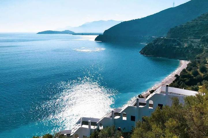 Ferienhaus für 7 Personen, mit Pool und Balkon