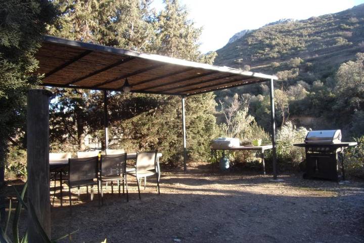Location de vacances pour 8 personnes, avec jardin et vue, animaux acceptés à Maury - 2