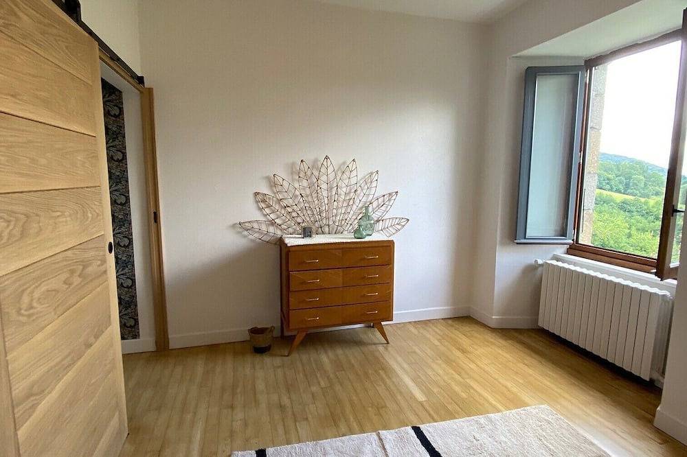 L'appartement de Louise et Paul in Junhac, Région d'Aurillac