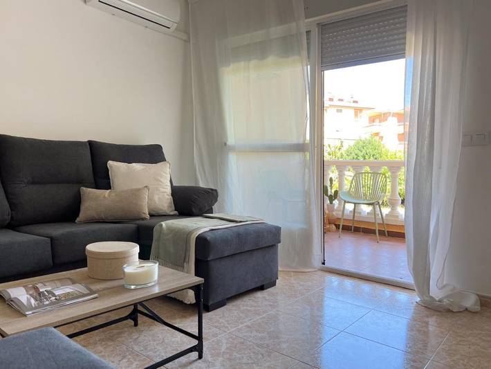 Apartamento para 8 personas, con jardín además de vistas y piscina, Familias con niños en Madrigal de la Vera