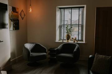 Log Cabin for 4 People in Llandudno, Conwy region, Photo 3