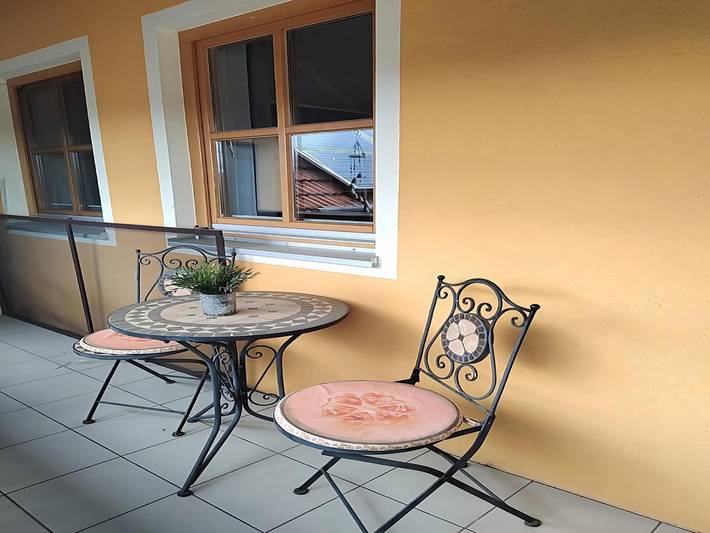 Ganze Wohnung, Ferienwohnung Wald und Weitblick - Ferienwohnung Wald und Weitblick - 65m² in Thanstein, Naturpark Oberpfälzer Wald