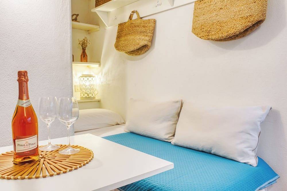 Entire apartment, [Among the alleys of Sperlonga] History, Sea and Relaxation in Sperlonga, Latina Province