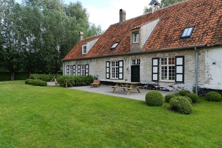 Ferienhaus für 18 Personen, mit Terrasse und Garten in Damme (Belgien)