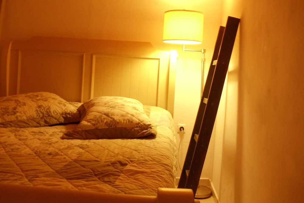 Steinhaus im Boutique-Stil (ab 1887) in Poros