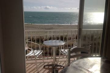 Gîte pour 4 personnes, avec balcon, animaux acceptés dans Plage Maillol