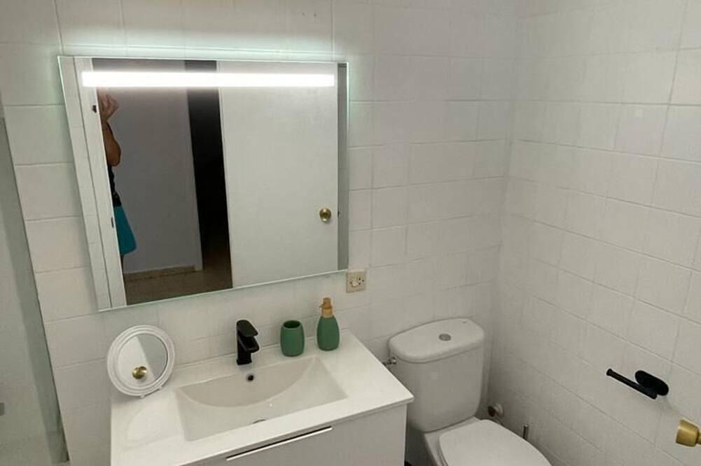 Entire apartment, Bahia de Algeciras, close to the beach. in Algeciras, Costa de la Luz