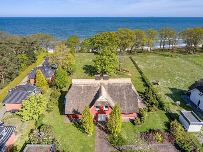 Ferienhaus für 6 Personen, mit Garten und Sauna in Lobbe