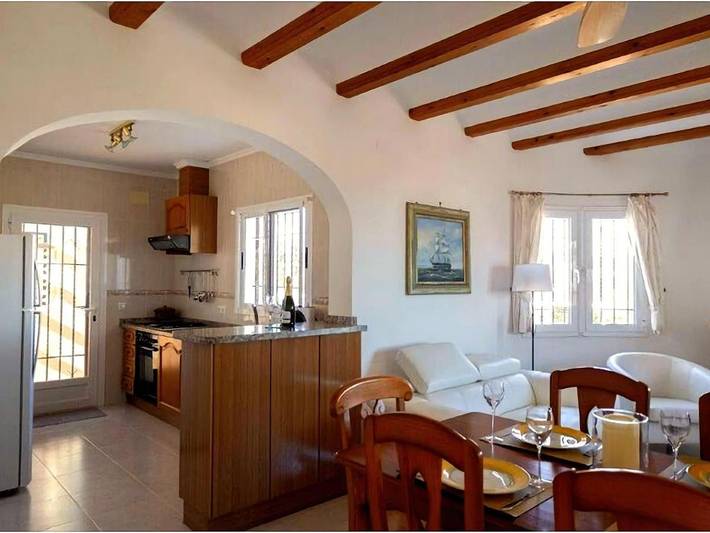 Casa rural para 6 personas, con Balcón además de Jardín y Piscina en Ráfol de Almunia - 3