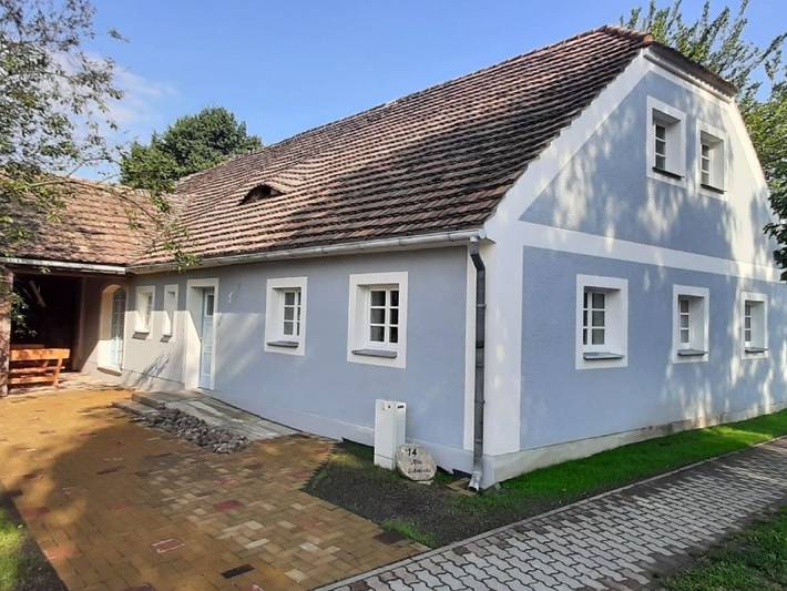 Ferienwohnung für 6 Personen, mit Terrasse und Garten - 1