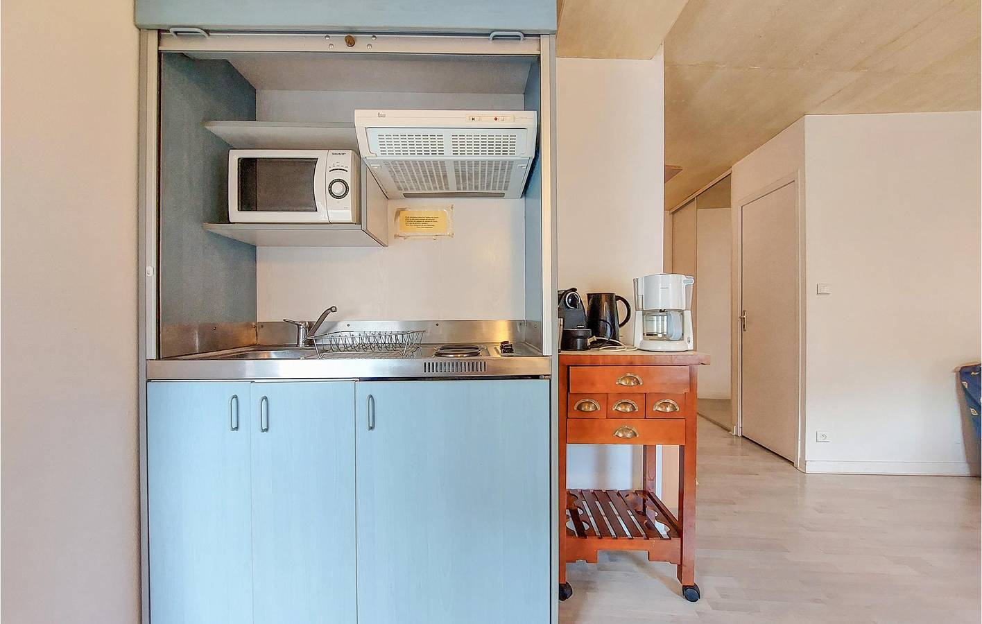 Apartamento vacacional entero, Apartamento frente al río con aparcamiento e Internet in Usson-en-Forez, Montbrison