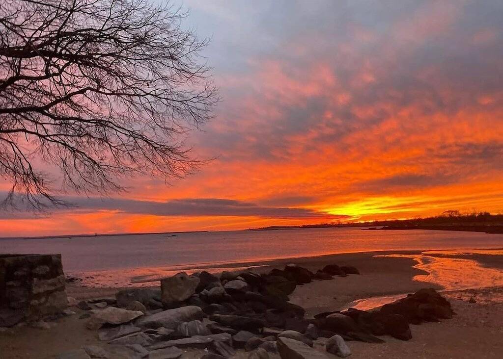 New Beach Home near Stamford Downtown/Shippan in Stamford, Fairfield County
