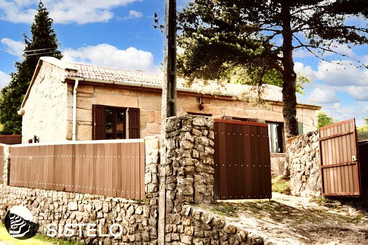 Casa de férias para 4 pessoas, com terraço em Sistelo