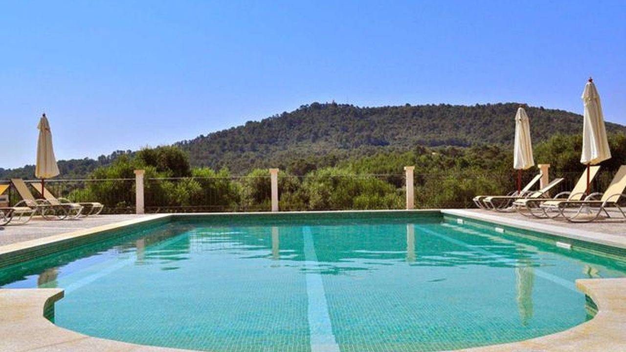 Apartamento vacacional entero, Apartamento de vacaciones para 24 personas con piscina in Petra, Interior de Mallorca