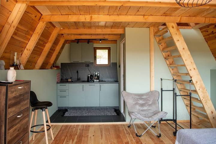 Blockhütte für 4 Personen, mit Garten und Ausblick, mit Haustier in Montenegro - 3