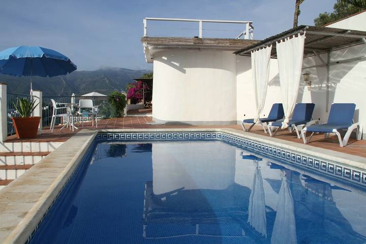 Ferienhaus 'Cortijo Bellavista' mit Meerblick, privatem Pool und privater Terrasse in Cómpeta, Costa del Sol