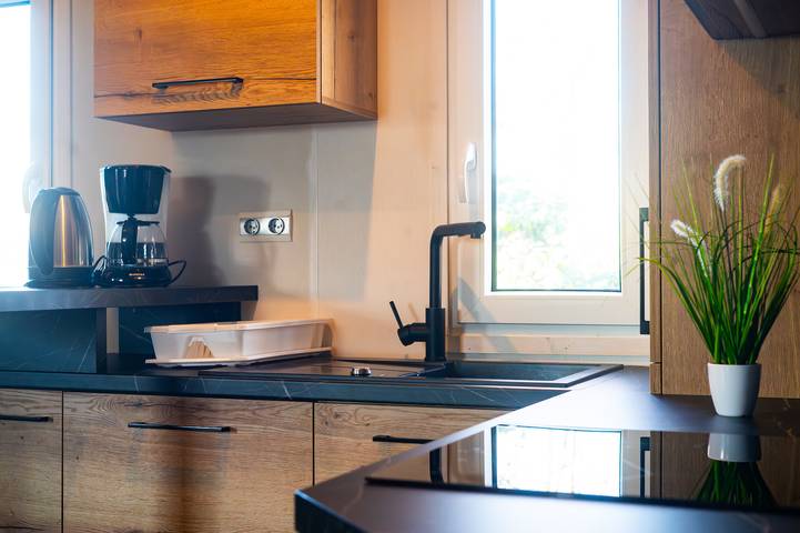 Bungalow für 4 Personen, mit Terrasse und Seeblick in der Lausitz - 3